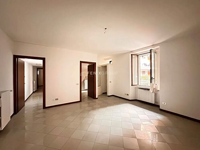 Appartamento trilocale in affitto in Via dei Transiti, Milano