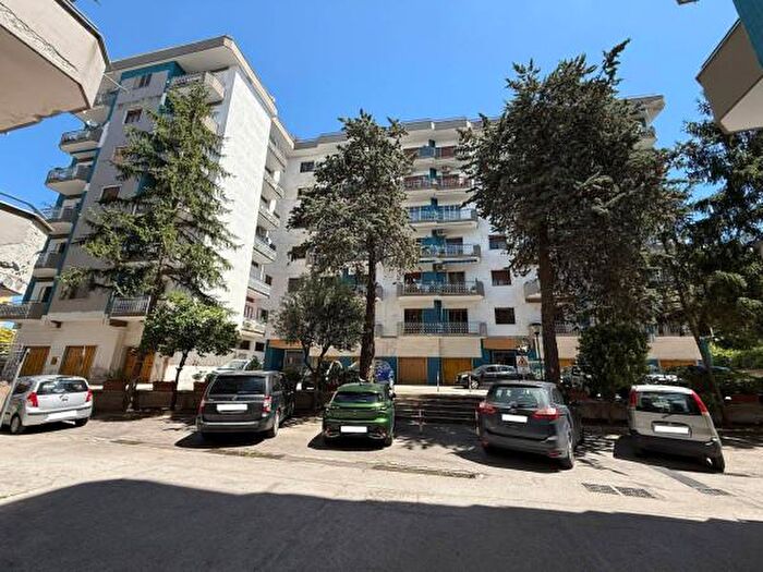 Appartamento quadrilocale in vendita in Via Pacevecchia, Benevento