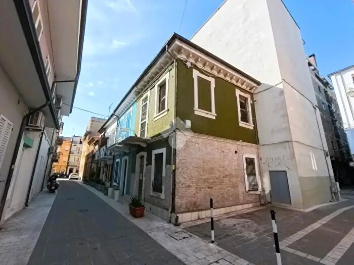 Casa bilocale in vendita in Via del Remo, Civitanova Marche