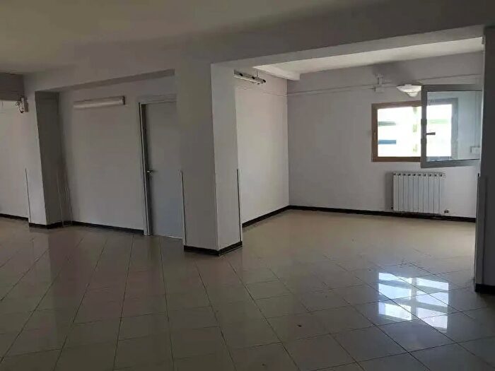 Casa con 10 locali in affitto in Via Fratina, Capannori