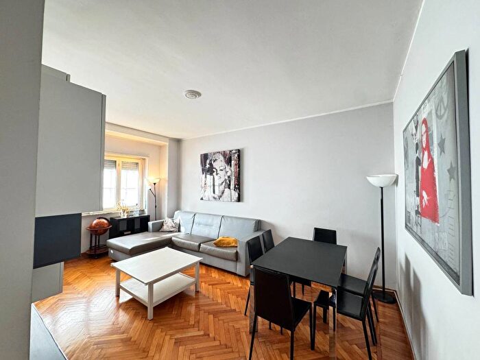 Appartamento bilocale in affitto in Via Vincenzo Foppa, Dezza, Milano