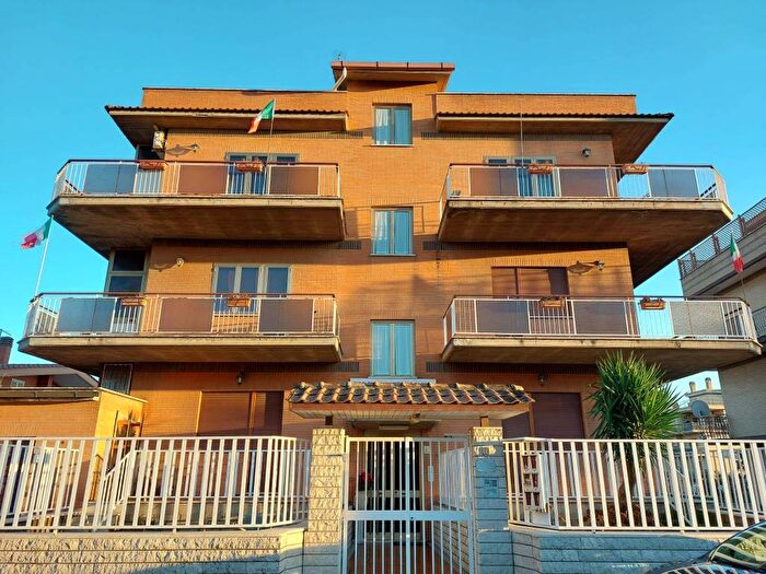 Appartamento bilocale in affitto in Ottavia, Roma