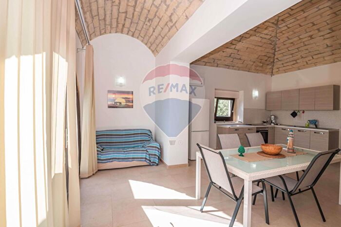 Casa trilocale in vendita in Via Caponegro Traversa VI, Avola