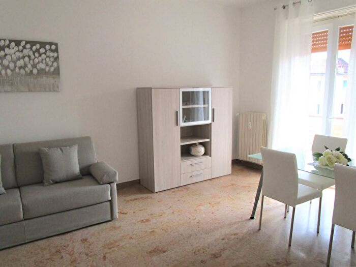 Appartamento bilocale in affitto in Piazzale Siena, Milano