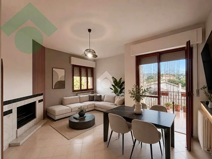 Appartamento trilocale in vendita in Via Lazio, Foligno
