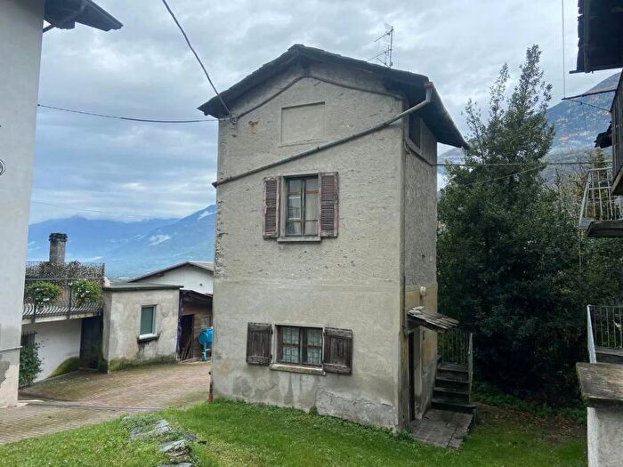 Casa bilocale in affitto in Via Torchione, Torchione Moia, Albosaggia