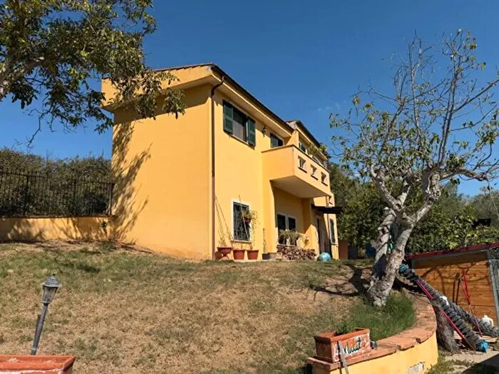 Casa quadrilocale in vendita in Via delle Giovannelle, Mentana