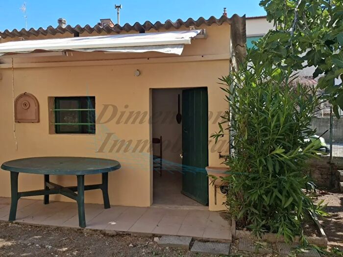 Appartamento trilocale in vendita in Via Cavour, Rosignano Marittimo