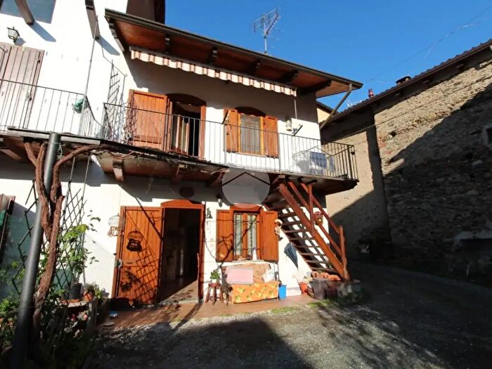 Casa bilocale in vendita in Via Rocci, Almese