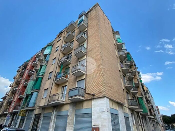 Appartamento bilocale in vendita in Via Forlì, Torino