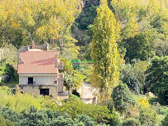 Casa con 18 locali in vendita in Ragusa