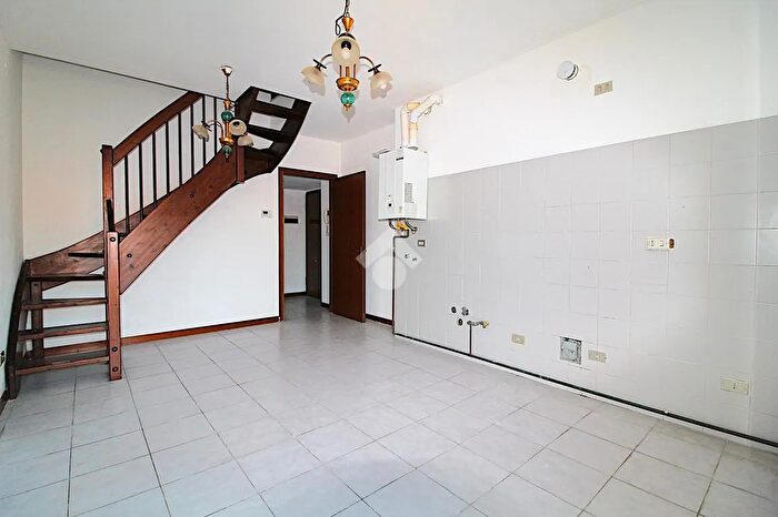 Appartamento bilocale in vendita in Via Antonio Aldini, Milano