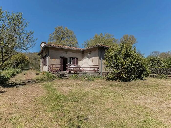 Casa con 5 locali in vendita in Via delle Querce, Manziana