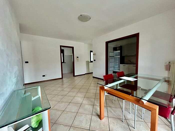 Appartamento trilocale in affitto in Via dello Stella, Via Cividale, Udine