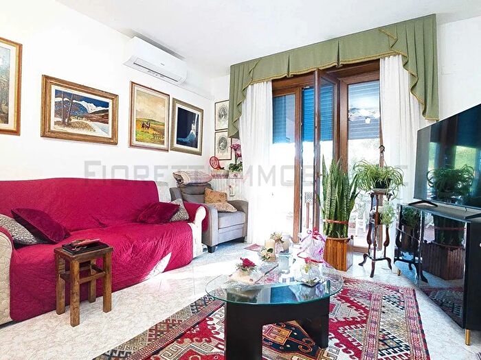 Appartamento con 5 locali in vendita in Z, Campiglia Marittima