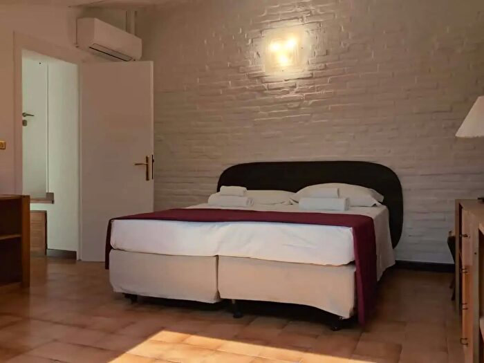 Appartamento monolocale in affitto in Via Volturno, Roma