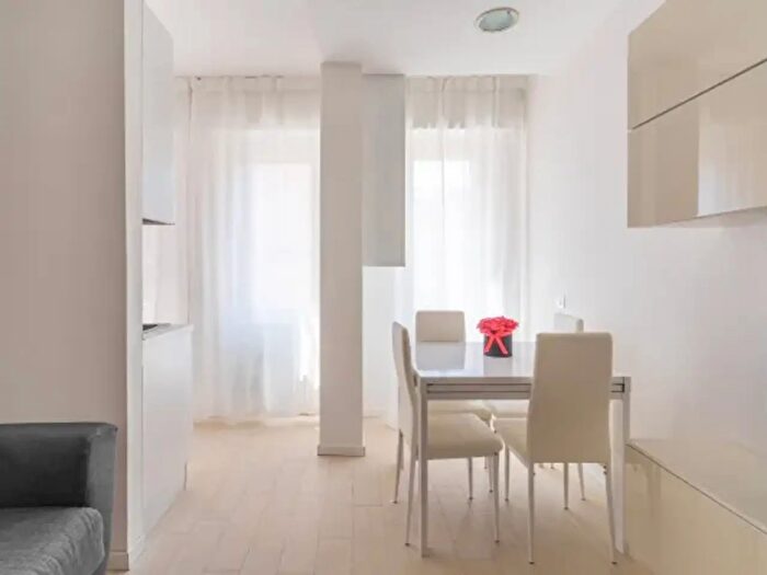 Appartamento bilocale in vendita in Via Pompeo Cambiasi, Milano