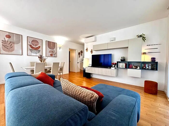 Appartamento quadrilocale in vendita in Via Oriana Fallaci, Peschiera Borromeo