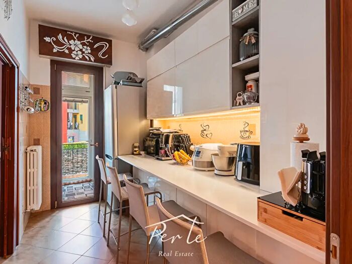 Appartamento trilocale in vendita in Via Indipendenza, Mantova