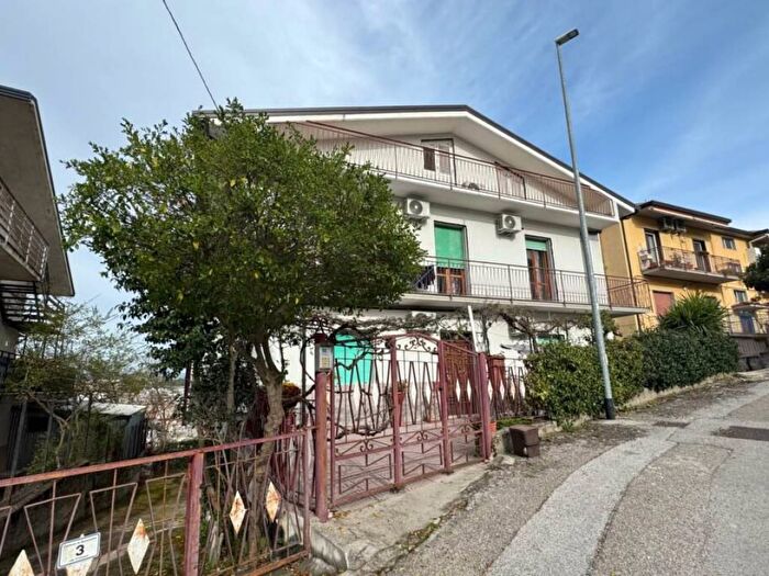 Casa trilocale in affitto in Contrada Cretazzo, San Vito, Benevento