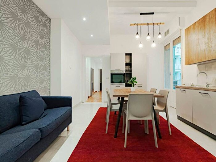 Appartamento quadrilocale in affitto in Via Giuseppe Mercalli, Quadronno Crocetta, Milano