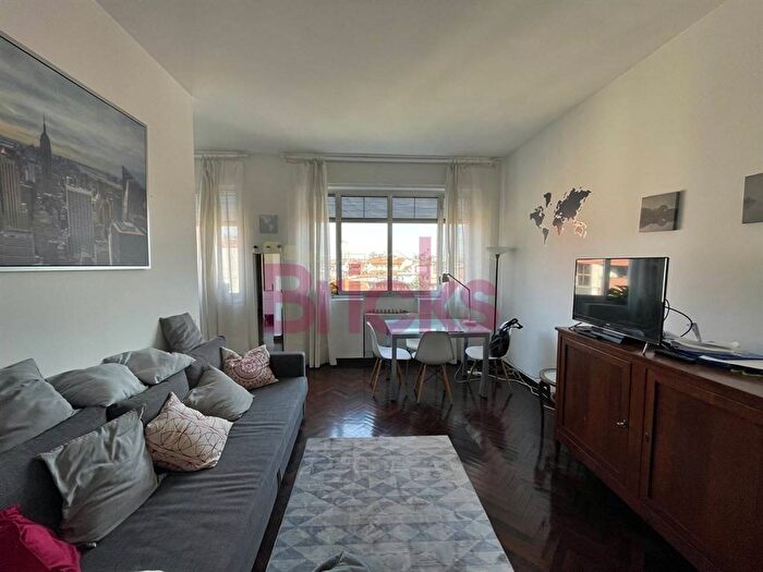 Appartamento bilocale in affitto in VIA CONCA DEL NAVIGLIO, Corso Genova, Milano