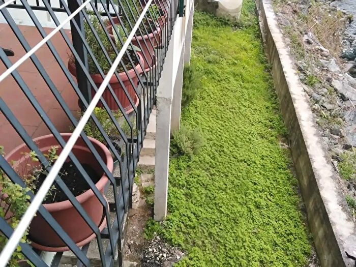 Appartamento con 5 locali in vendita in Via Acquasanta, Mele