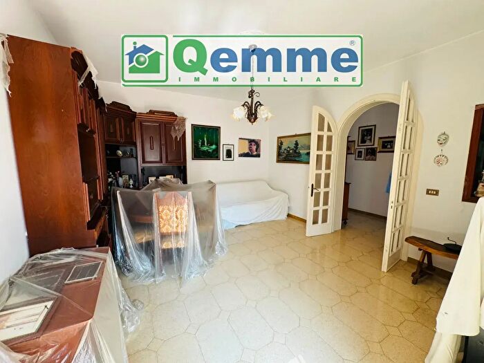 Appartamento con 5 locali in vendita in Via Cesare Battisti, San Cesario Di Lecce