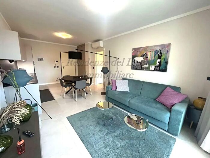 Appartamento bilocale in vendita in Via Agello, Desenzano Del Garda