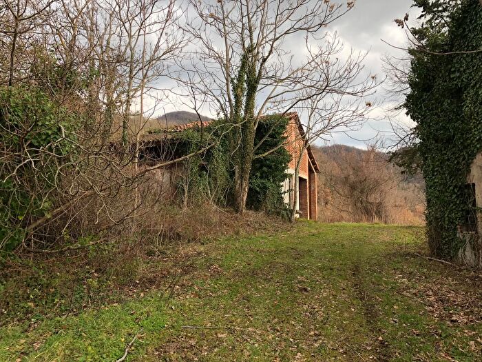 Casa con 6 locali in vendita in Loc Venza, Cerreto DEsi