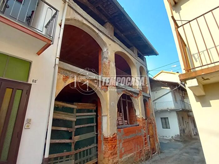 Appartamento quadrilocale in vendita in Strada Cantone Boglietti, Biella