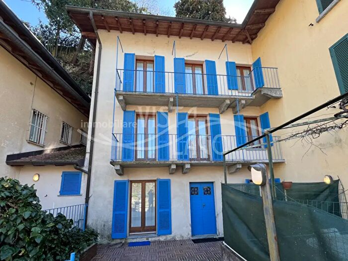 Casa con 5 locali in vendita in Via alle Rive, Faggeto Lario