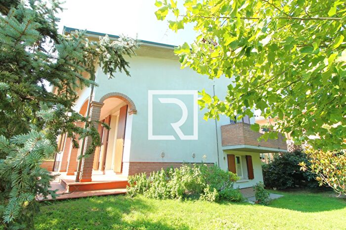 Casa con 5 locali in vendita in Via Teo Foschi Ravenna, Ravenna