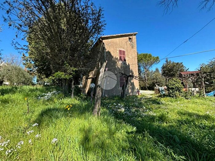 Casa trilocale in vendita in Vocabolo Micotti, Magliano Sabina