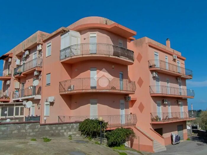 Appartamento trilocale in vendita in Via Giacomo Matteotti, San Filippo Del Mela