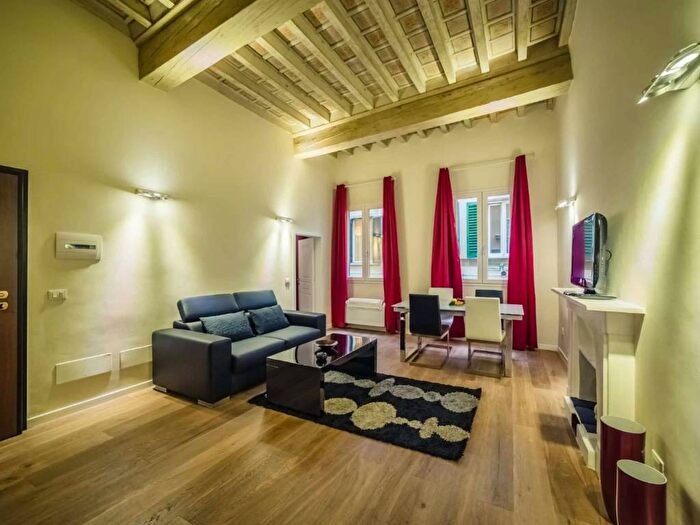 Appartamento bilocale in affitto in Via dei Pepi, Sant'Ambrogio, Firenze