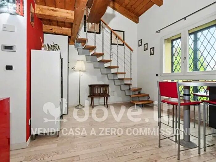 Appartamento bilocale in vendita in Via degli Stradelli Guelfi, Bologna
