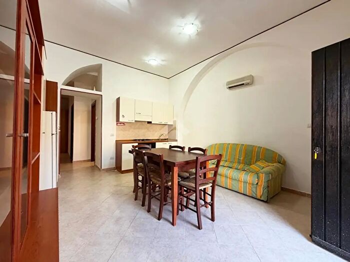 Appartamento trilocale in vendita in Via Guglielmi Giacinto, Montalto Di Castro