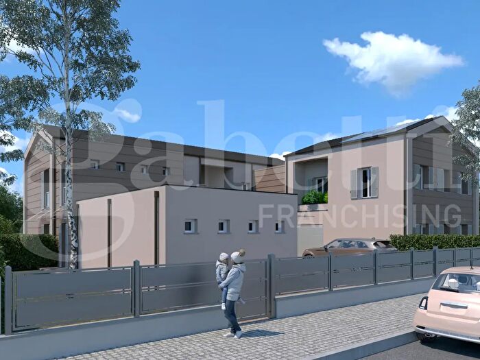 Case in Vendita e in Affitto - 3