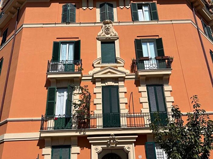 Appartamento bilocale in affitto in Via Corsica, Trieste Coppedè, Roma
