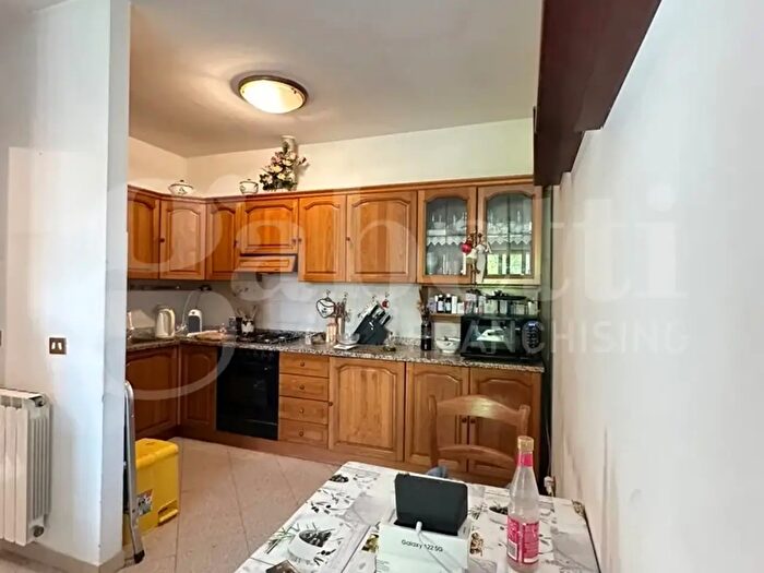 Appartamento con 5 locali in vendita in Siena