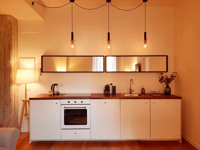 Appartamento bilocale in affitto in Via Giovanni Fantoni, San Siro, Milano