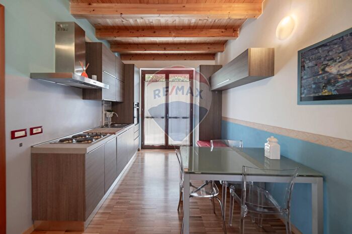 Appartamento monolocale in vendita in Via dei Pini, Seregno