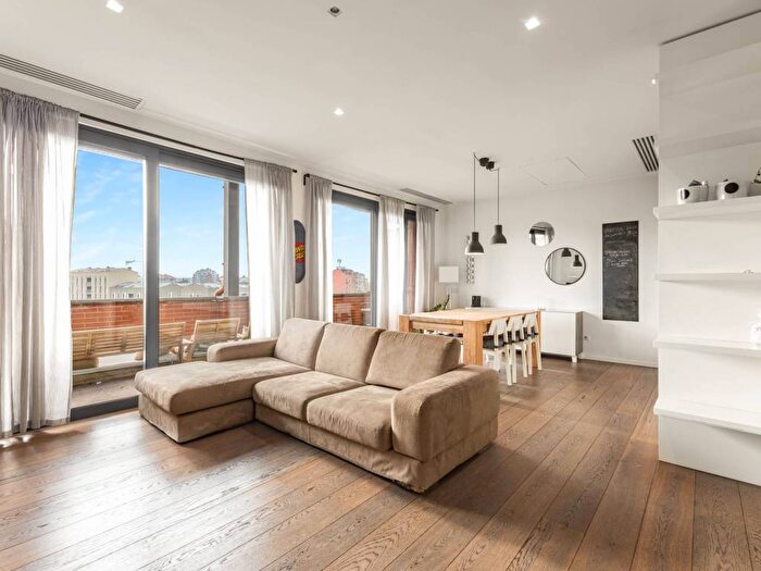 Appartamento bilocale in affitto in Ripa di Porta Ticinese, Navigli Darsena, Milano