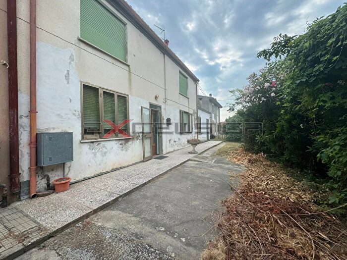 Casa trilocale in vendita in Corso Risorgimento Porto Viro, Mesola