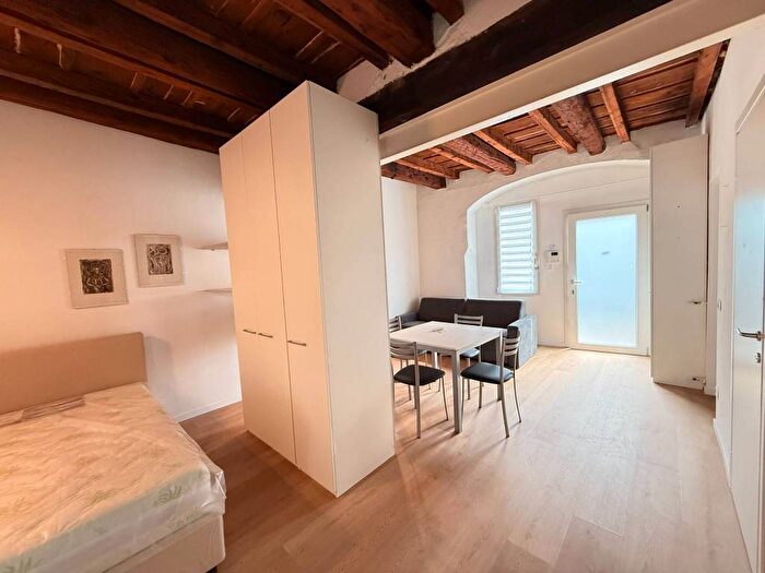 Appartamento monolocale in affitto in Via Gentilino, Corso San Gottardo, Milano