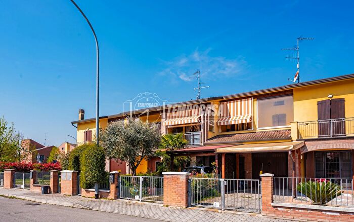 Case in Vendita e in Affitto - 3