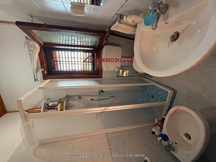 Casa quadrilocale in vendita in Contrada Piano del Fico Partinico Pa Italia, Partinico