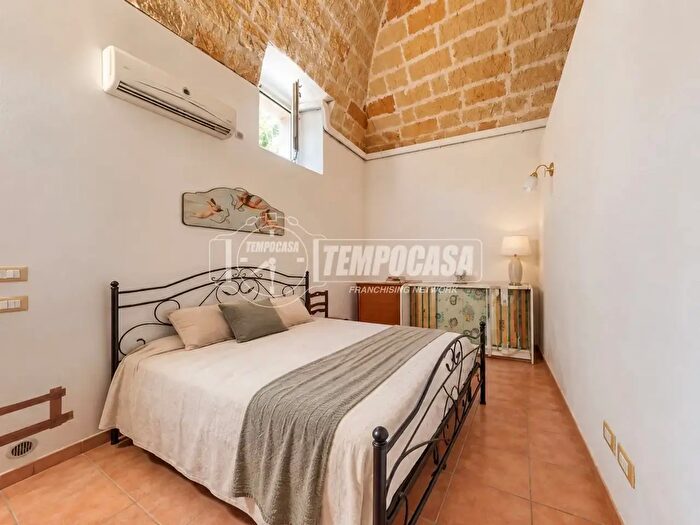 Casa trilocale in vendita in Via San Cosimo, Leverano