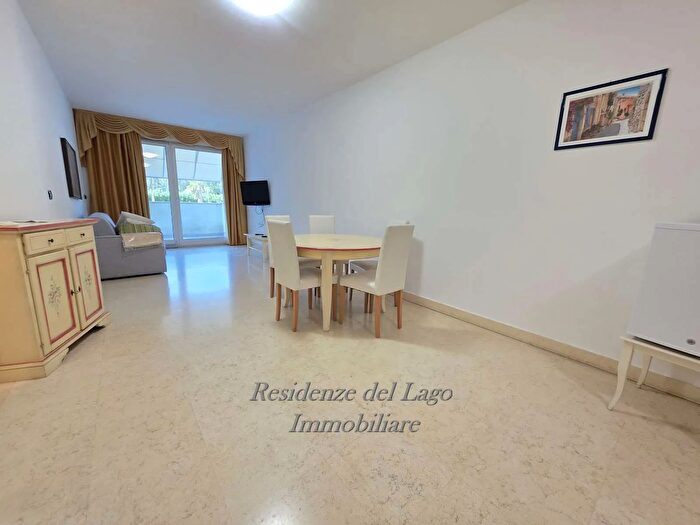 Appartamento trilocale in vendita in Via Brescia, Sirmione